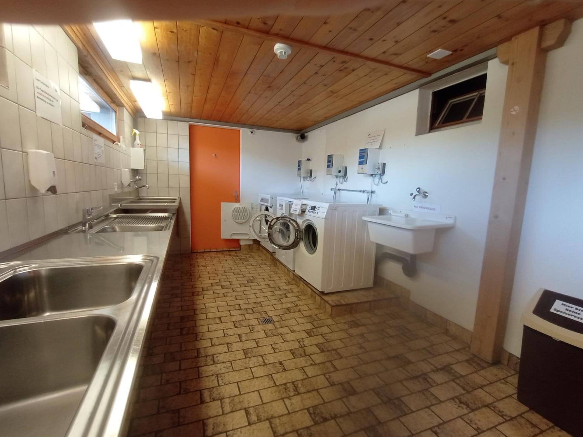 Chambre Double Doppelzimmer Camping Jaunpass Boltigen ภายนอก รูปภาพ